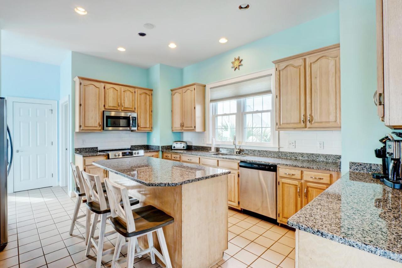 Villa 4194 Island Drive - Oceanfront, Community Pool à North Topsail Beach Extérieur photo