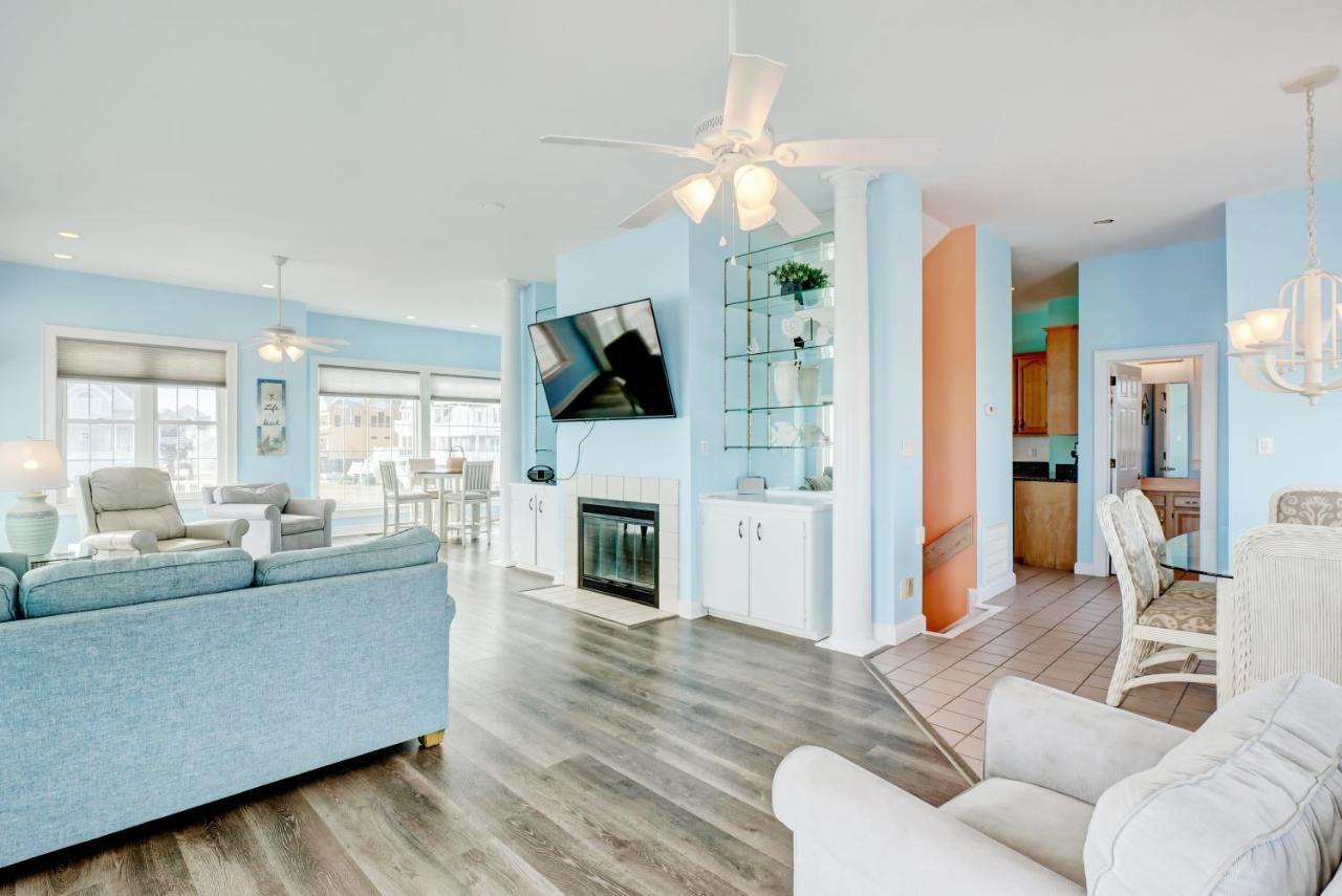 Villa 4194 Island Drive - Oceanfront, Community Pool à North Topsail Beach Extérieur photo